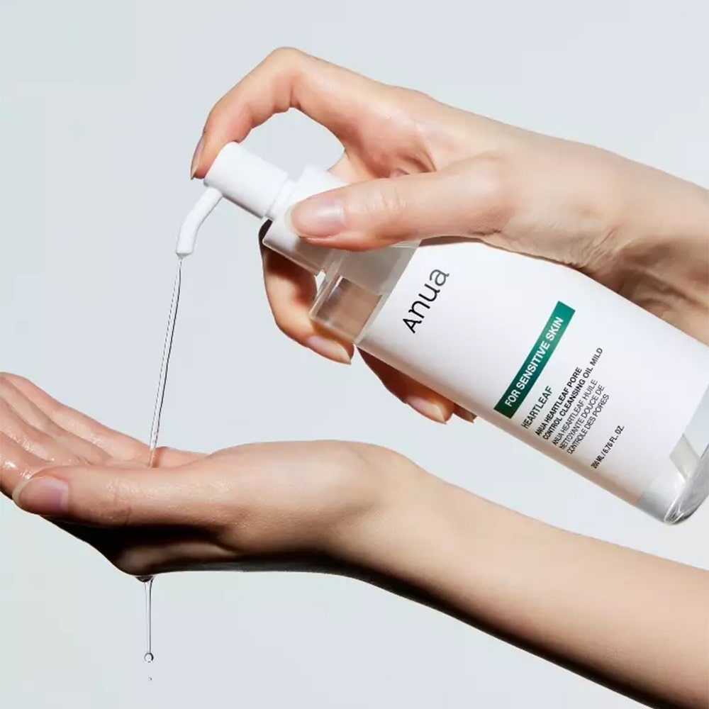 Anua Heartleaf Pore Control Cleansing Oil Mild 200ml | Cleansing Oil and Balm Anua Heartleaf Pore Control Cleansing Oil Mild 200ml | Cleansing Oil and Balm