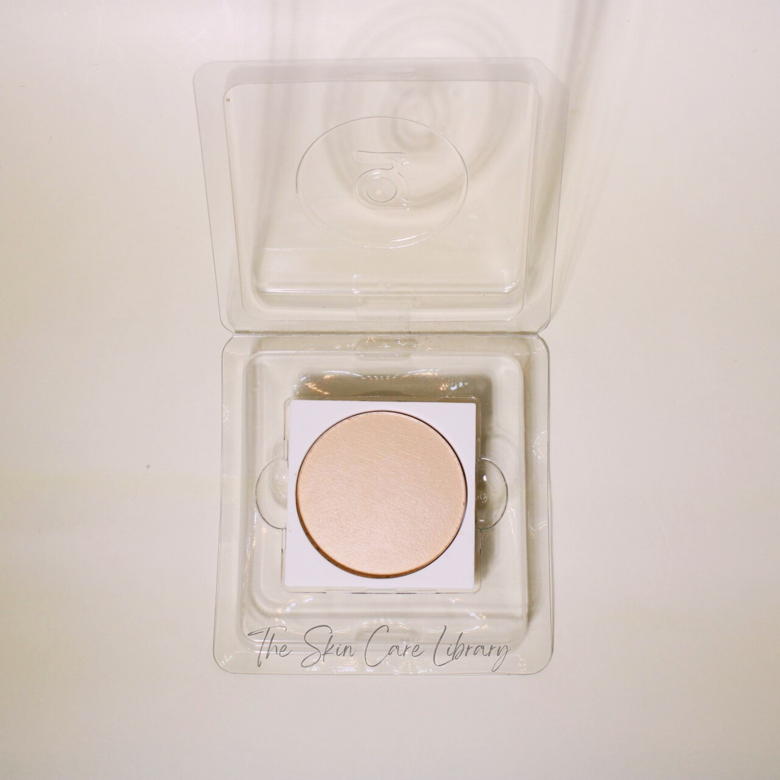 GRWM Cosmetics Quad Goals: The Baked Highlighter 4g | Bronzer, Contour and Highlighter GRWM Cosmetics Quad Goals: The Baked Highlighter 4g | Bronzer, Contour and Highlighter