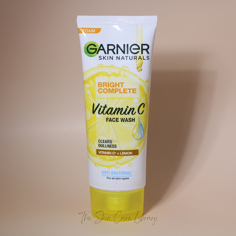 Garnier Bright Complete Vitamin C Face Wash 100ml