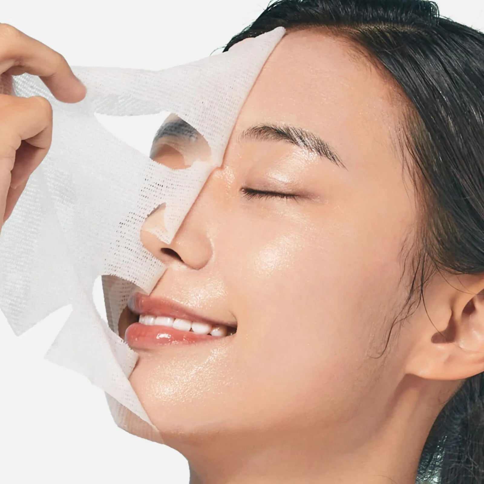 Isntree Mugwort Calming Gauze Mask 1pc | Sheet Mask Isntree Mugwort Calming Gauze Mask 1pc | Sheet Mask