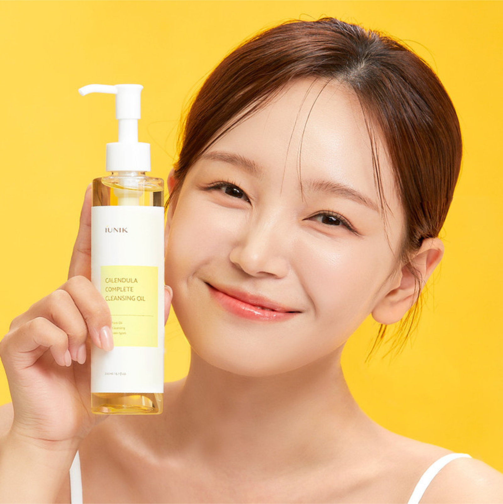 iUNIK Calendula Complete Cleansing Oil 200ml | Cleansing Balm, Oil and Water iUNIK Calendula Complete Cleansing Oil 200ml | Cleansing Balm, Oil and Water