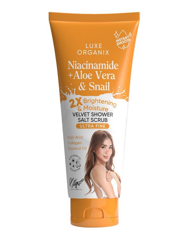 Luxe Organix Niacinamide + Aloe Vera & Snail Velvet Shower Salt Scrub 320g
